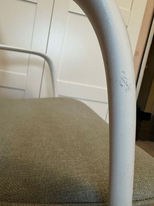 Стол ikea Langfjall почти нов