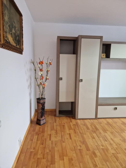Apartament de inchiriat