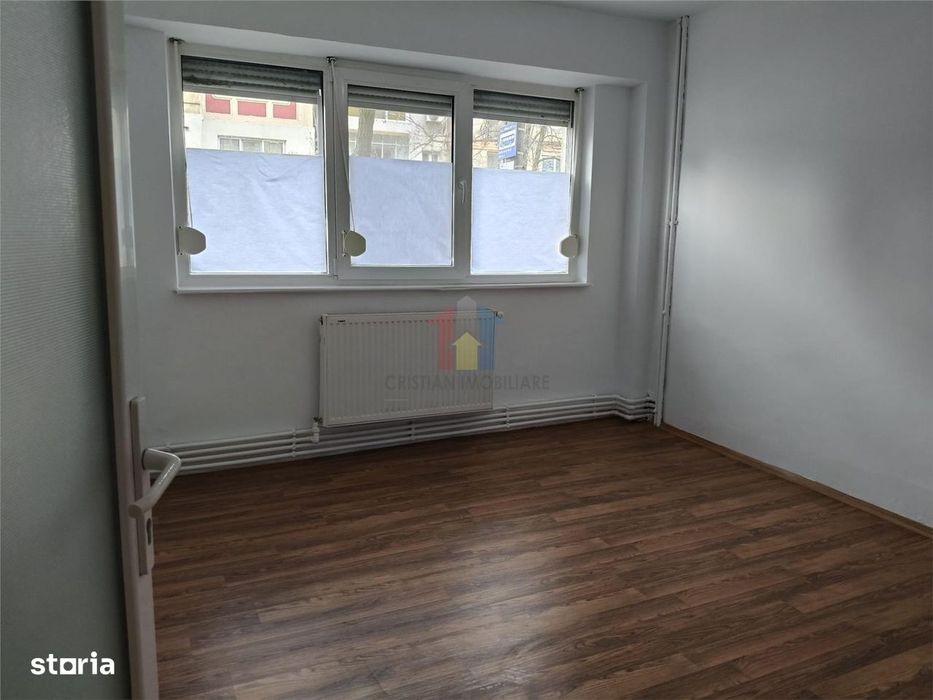 Ap. 2 camere parter Vidin, conf 1, decomandat, renovat, Liber -LIDL — fotografia 3