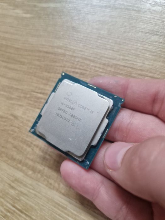 I5 9500f, gigabyte H310 s2