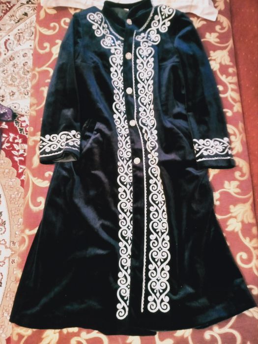 Продам национальные одежды