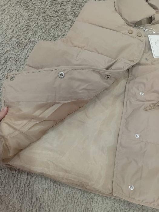 Продам! Безрукавку женскую