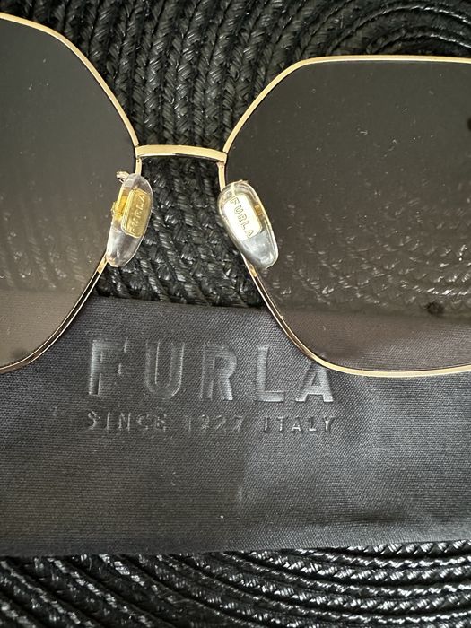 Furla слънчеви очила Нови