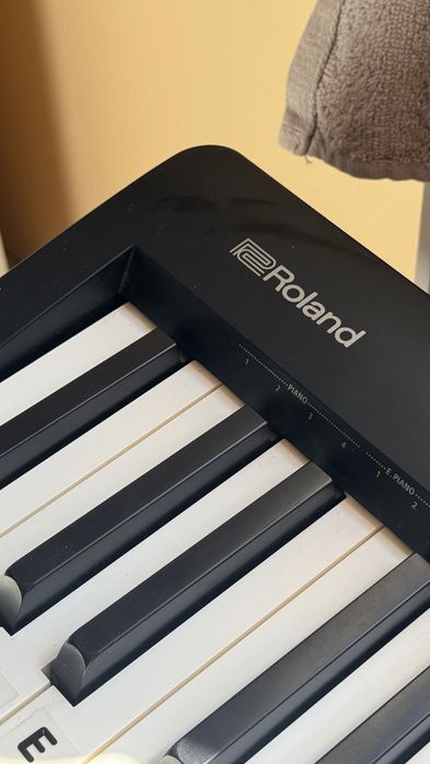 Pian Roland FP.10