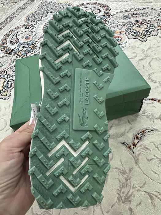 Крассовки Lacoste
