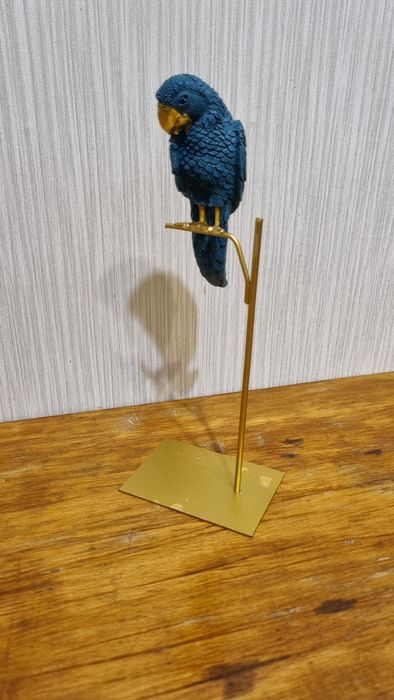 Декоративная статуэтка "Попугай"