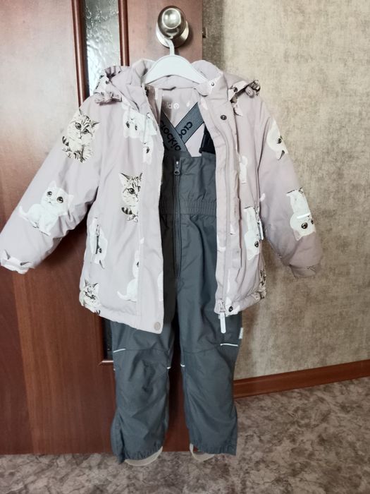 Продам Зимний комбинезон фирмы крокид.