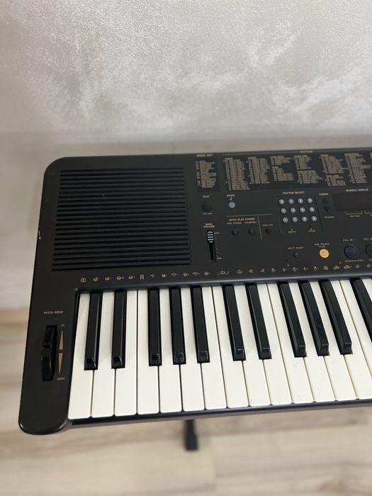 Синтезатор Technics KN550