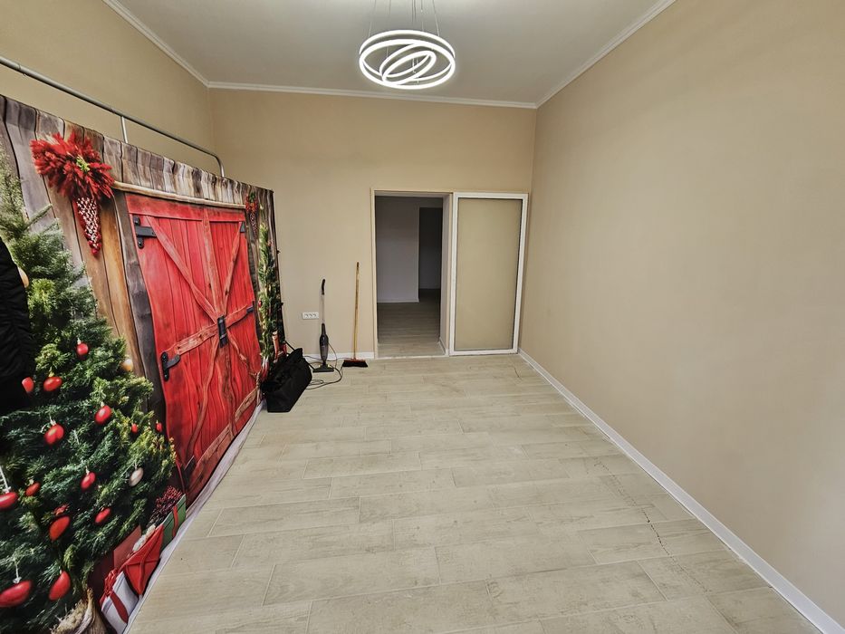 De Închiriat: Spațiu SAD 40 mp – Complet Renovat – Curte Interioară