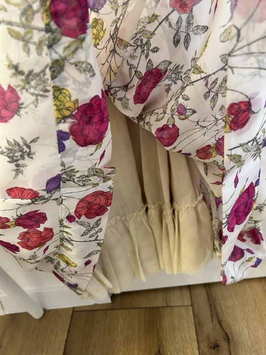 Rochie cu flori 6-7 ani