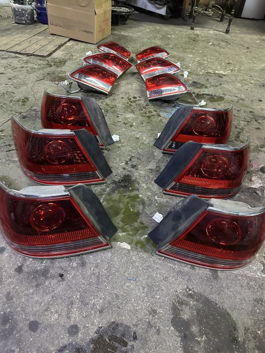 Задние фонари рестайлинг ES300 / Windom 30 — оригинал Япония