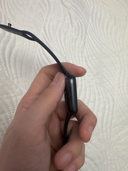 Срочно Продаю Apple Watch SE