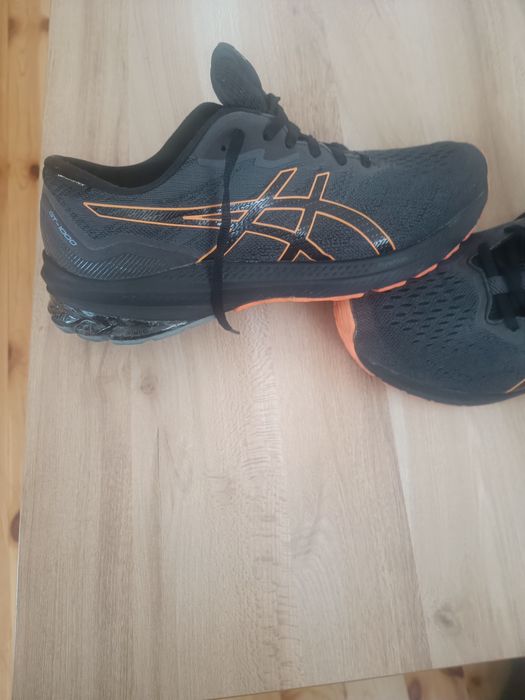 Маратонки ASICS GT1000