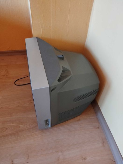 Малък телевизор LG