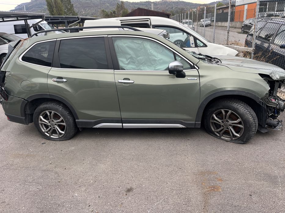 Subaru Forester 2022 хибрид за части