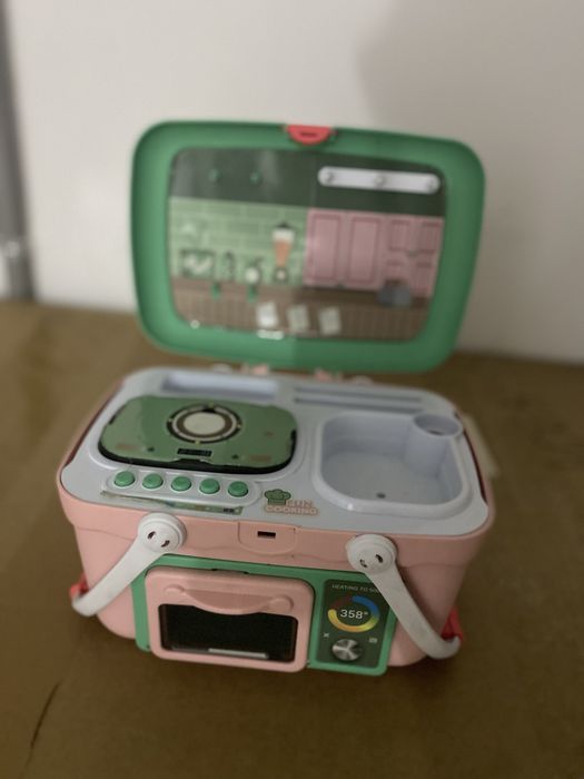 Продам детскую кухню