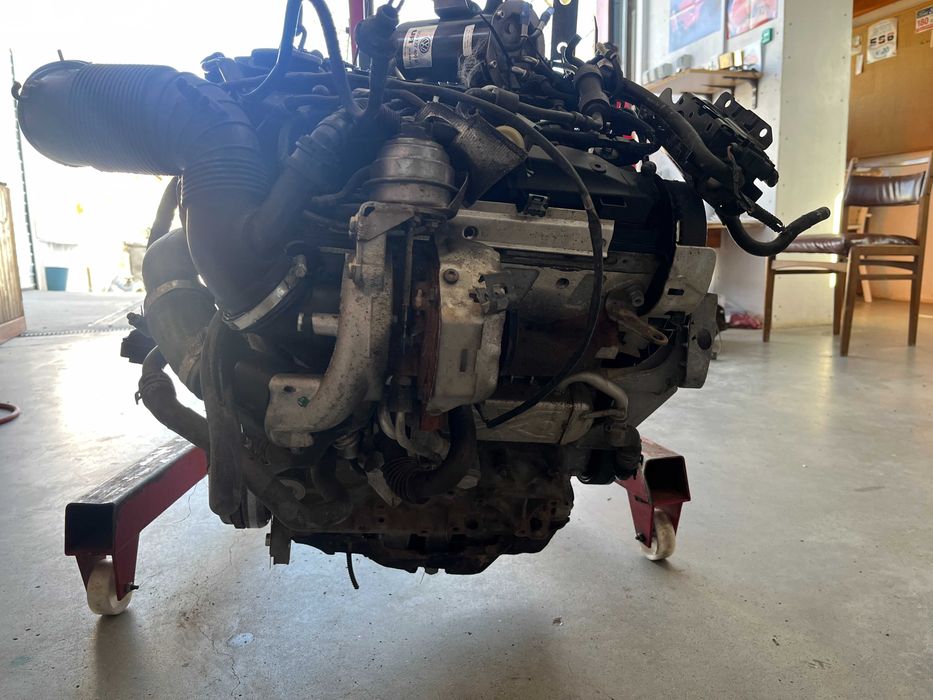 Двигател 2.0 tdi CFG НЕОБОРУДВАН Skoda Superb 2 2.0 tdi dsg дсг