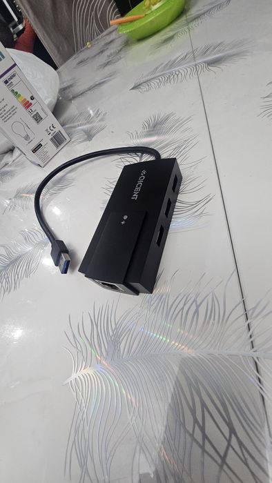 2 Hub-uri – Dock USB-C EKSA + Hub USB-A QICENT | NOI
Descriere scu