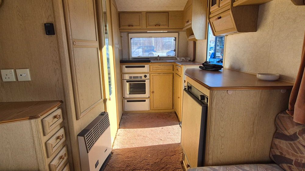 Каравана Sprite Super 450/2