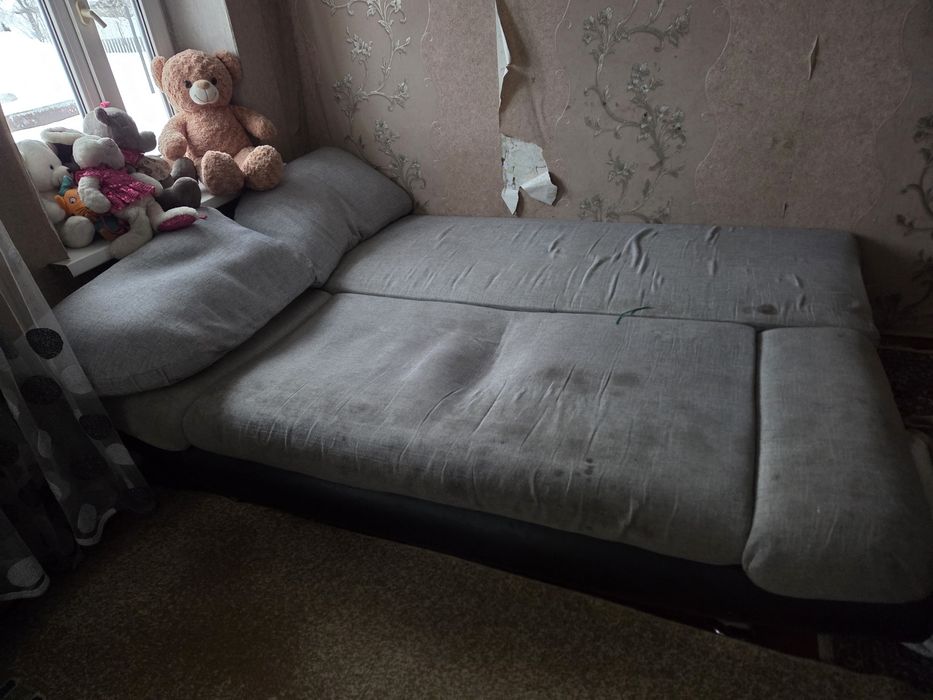 Продам диван раздвижной