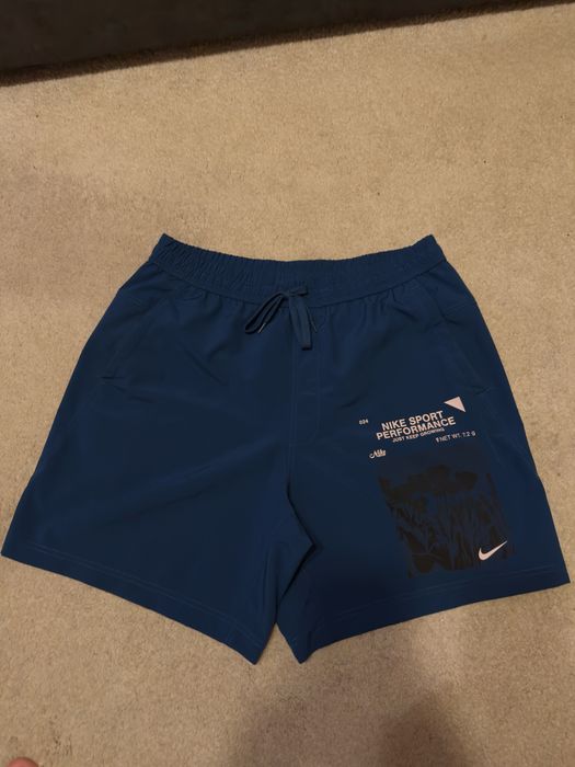Pantaloni scurți Nike albastru marimea M