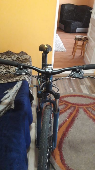 Vand bicicleta ROCKRIDER520