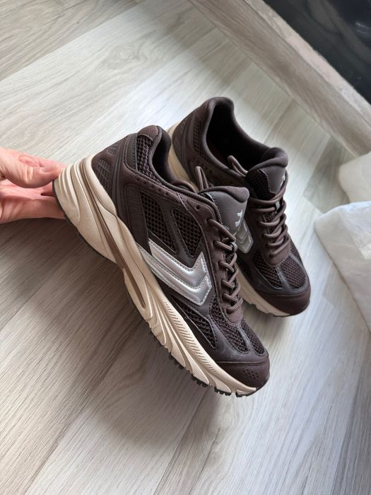 Обувки/маратонки Bershka