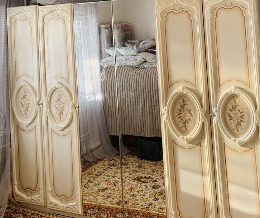 6-х дверни шифоньер