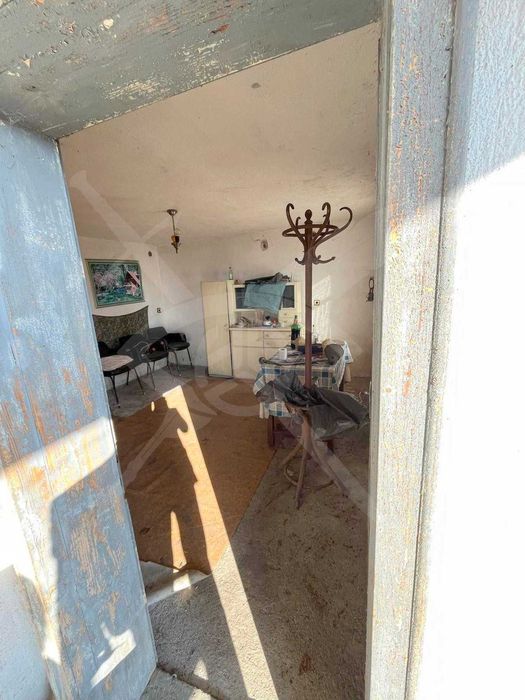 Продава се Къща в Карлово - 52 кв.м за 1000 €/кв.м - Снимка #3