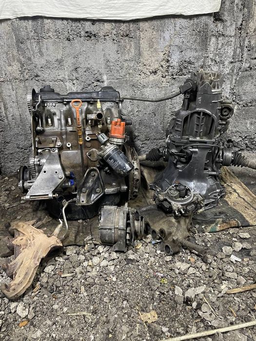 Двиготель Ауди 80 б3 моно