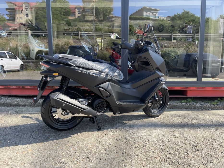 Scuter kymco Skytown 125 cc Nou - Garantie-Transport Gratuit-