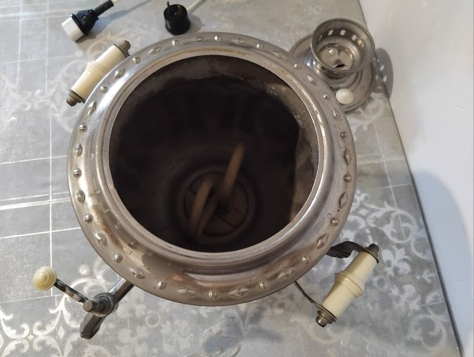 Продаётся электросамовар