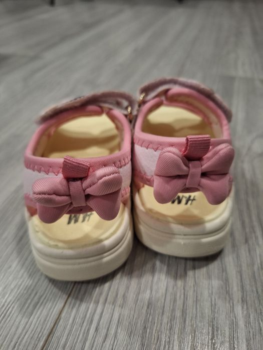 Sandale HM Minnie Daisy mărimea 25