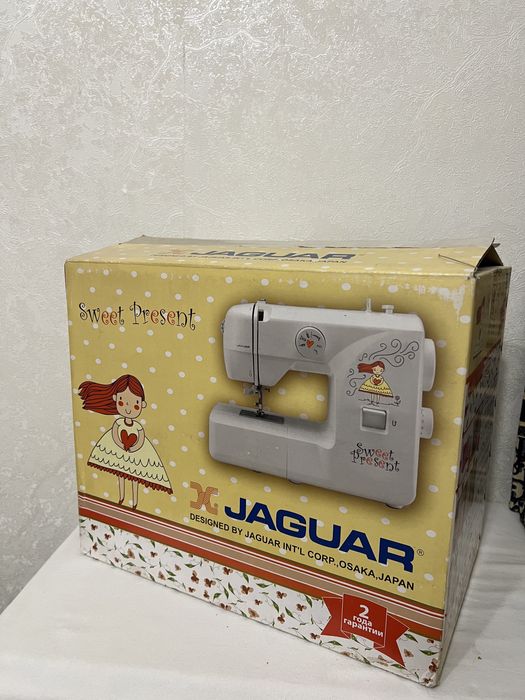 Швейная машина