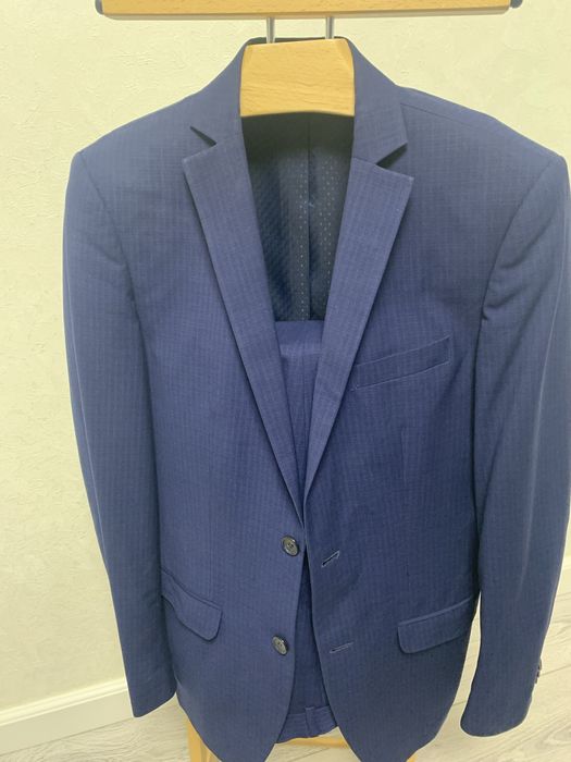 Костюмы мужские размер 46