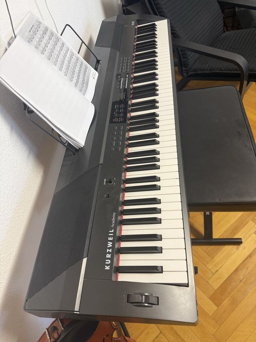 Pian digital kurzweil ka-90+ scaun + stativ+ pedală