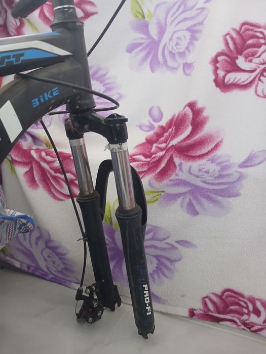 Продам велик (Pro-Fi PR-998),