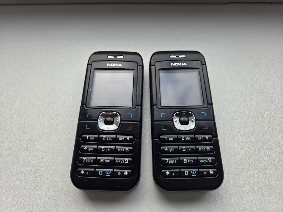 Nokia 6030 - telefon simplu cu butoane