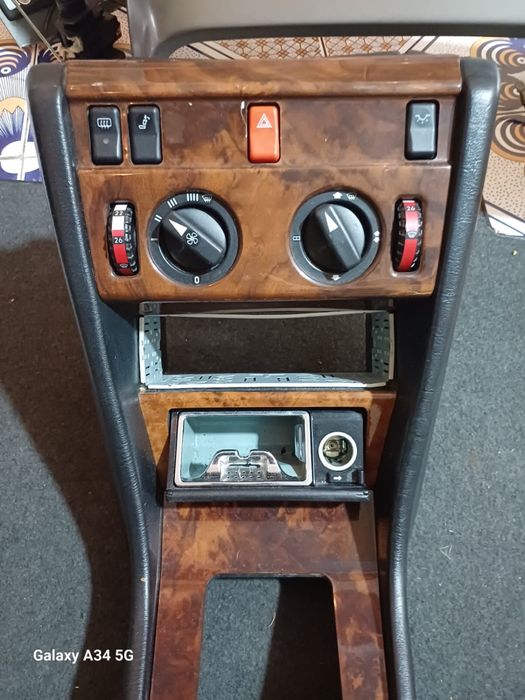 Бар мерседес w124