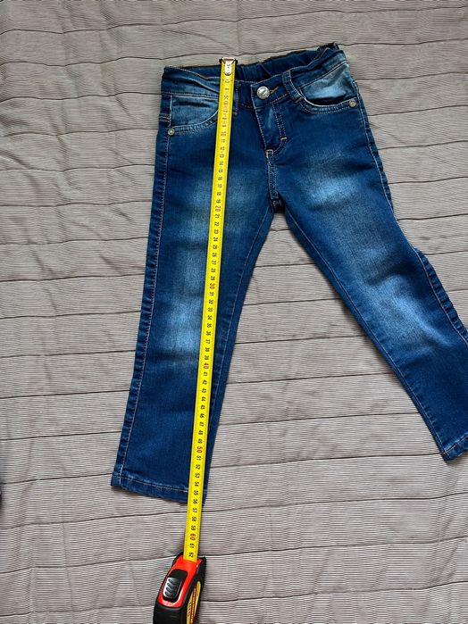 Детски дънки и блузка тип поло