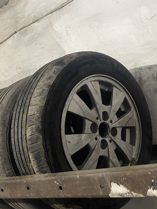 Продам диски с резиной 185/60/14
