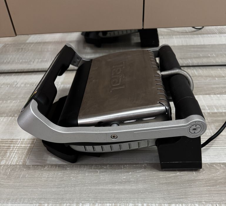 Grătar electric Tefal OptiGrill+