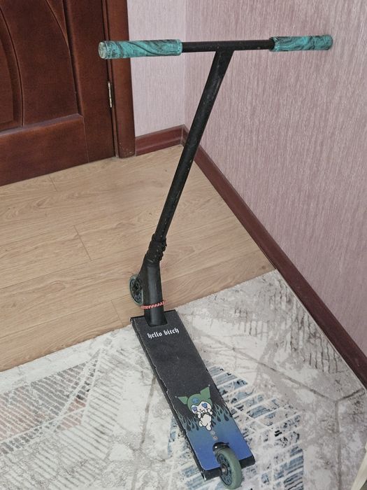 Отличный трюковой самокат
