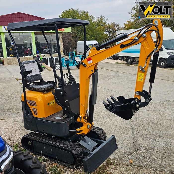 Мини багер KOOP NT-E10 1 тон, с чупеща стрела