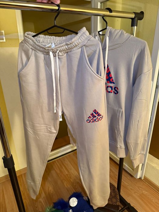 Treninguri Damă/Barbati