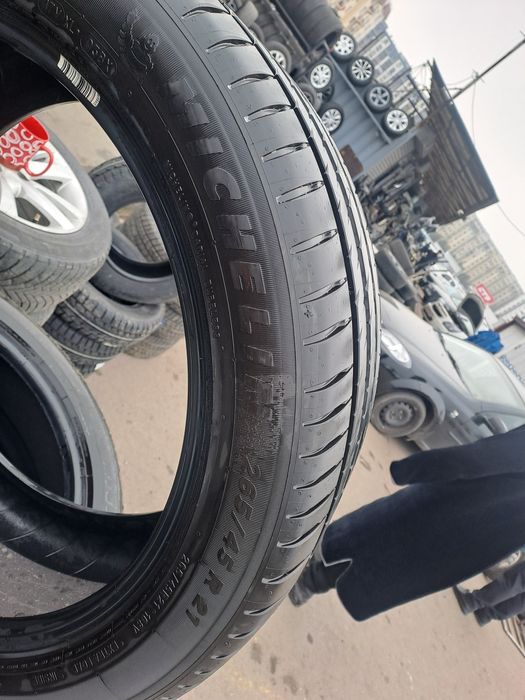 Michelin 265/45R21