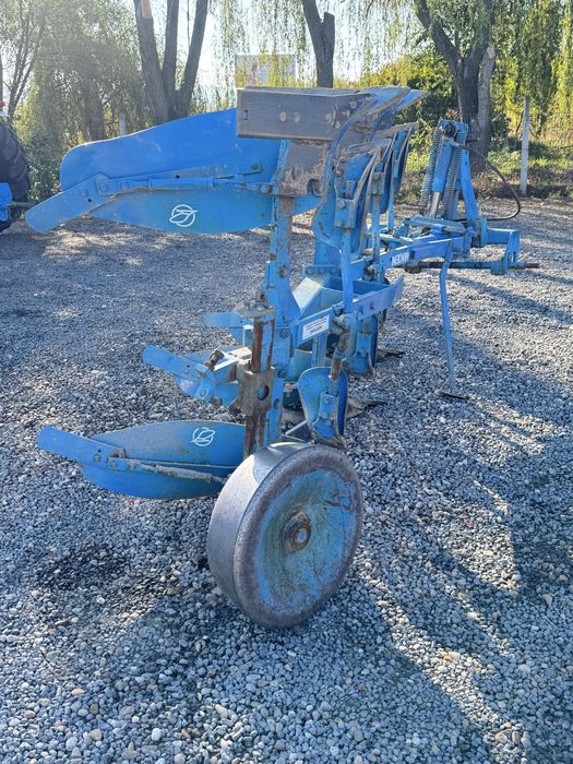 Plug LEMKEN OPAL 3 brazde