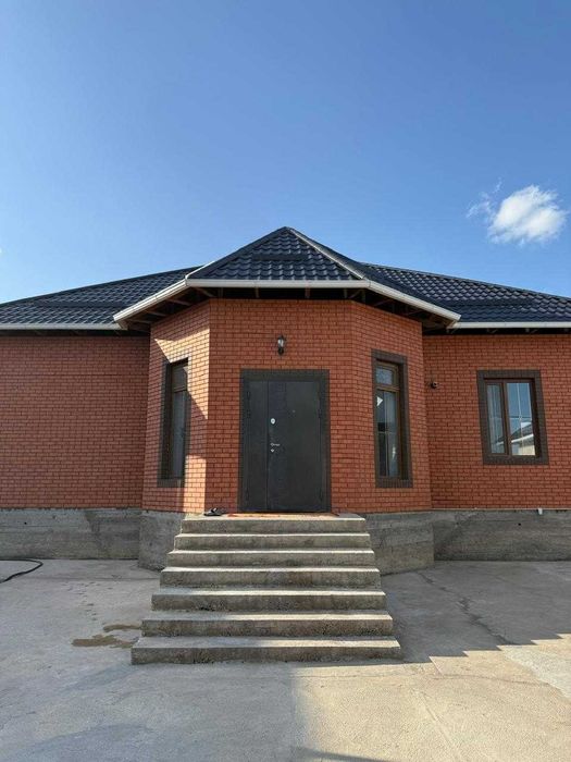 Үй сатылады продается дом