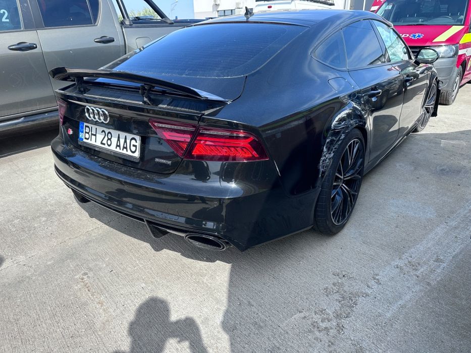 Vand Audi A7 Competition avariat