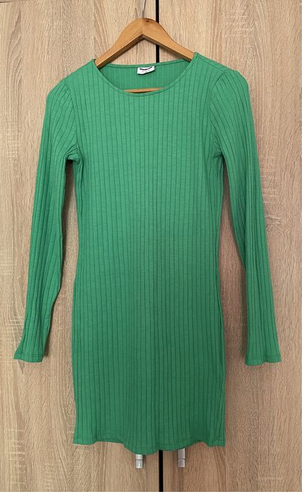 Rochii(Nissa, Mango, Max&co, JlLux Label, NoisyMay)Geaca Catifea